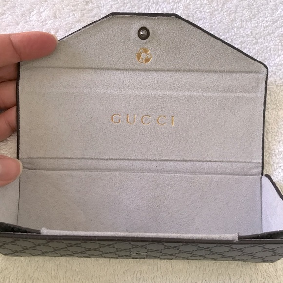 Gucci Tri-fold Eyeglass Case - Picture 3 of 6